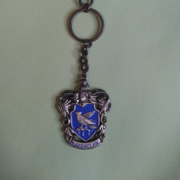 Ravenclaw Harry Potter Coat of Arms for Ravenclaw key fob WBEI - Picture 2 of 10